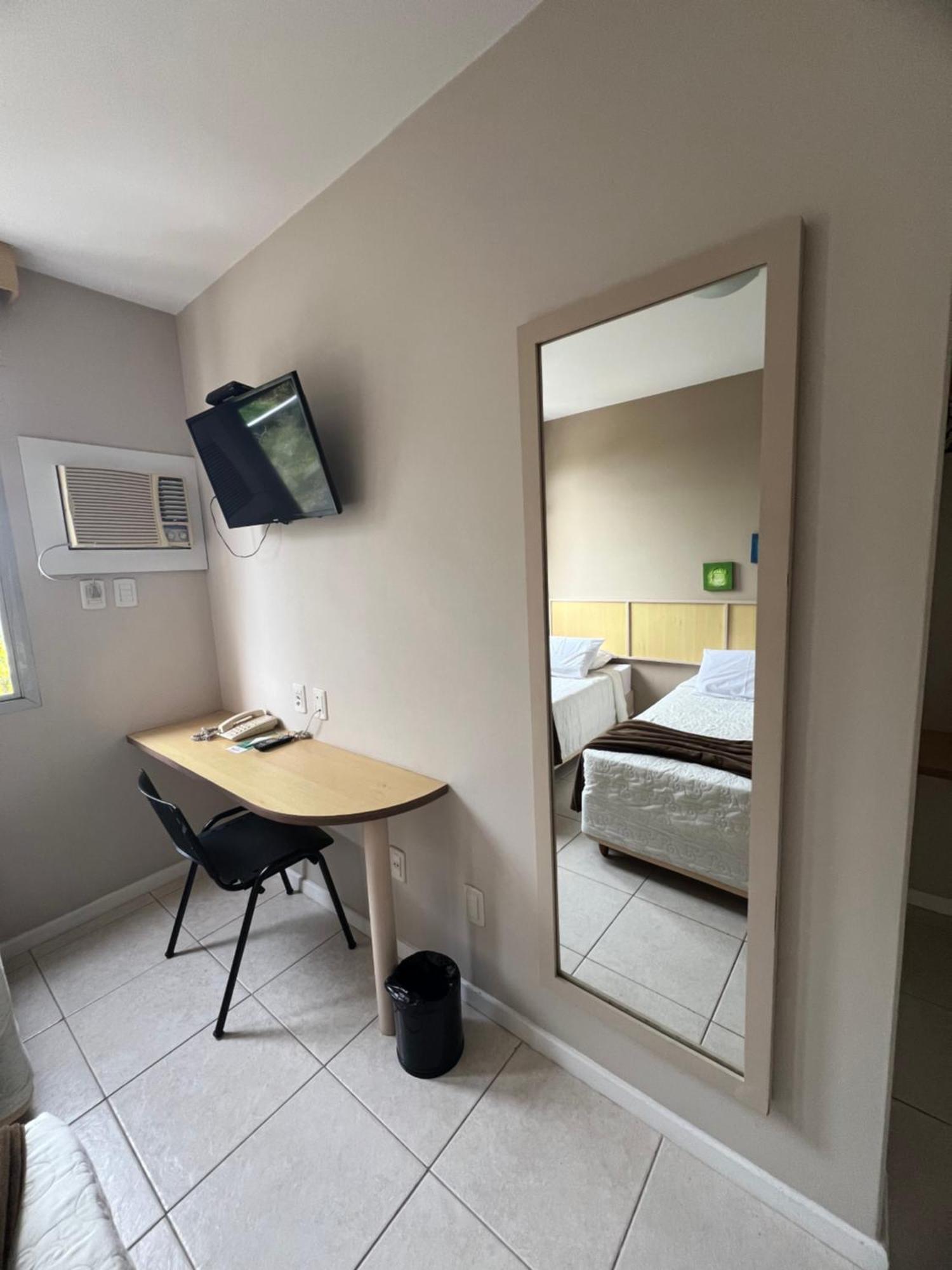 Brisamar Suite Hotel Florianopolis Room photo
